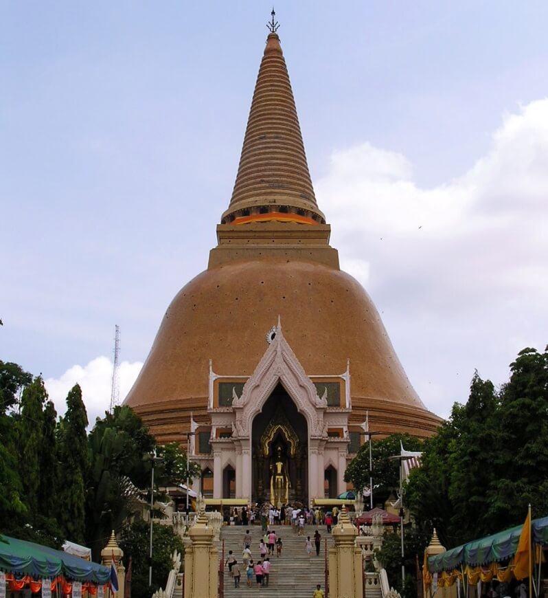 This Week's Crazy Building: Phra Pathom Chedi - Gary Kent Real Estate