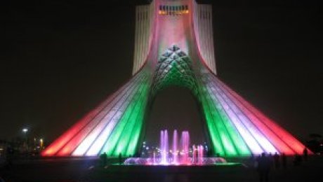 Azadi Tower by Mahdi Kalhor licensed under the CC BY 3.0